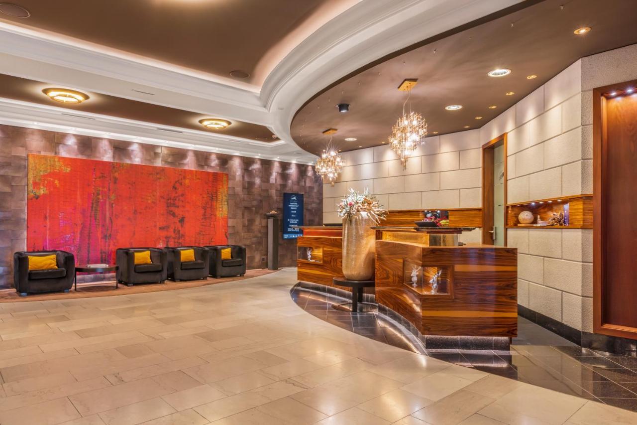 Der Heidehof Conference & Spa Resort Gaimersheim Экстерьер фото