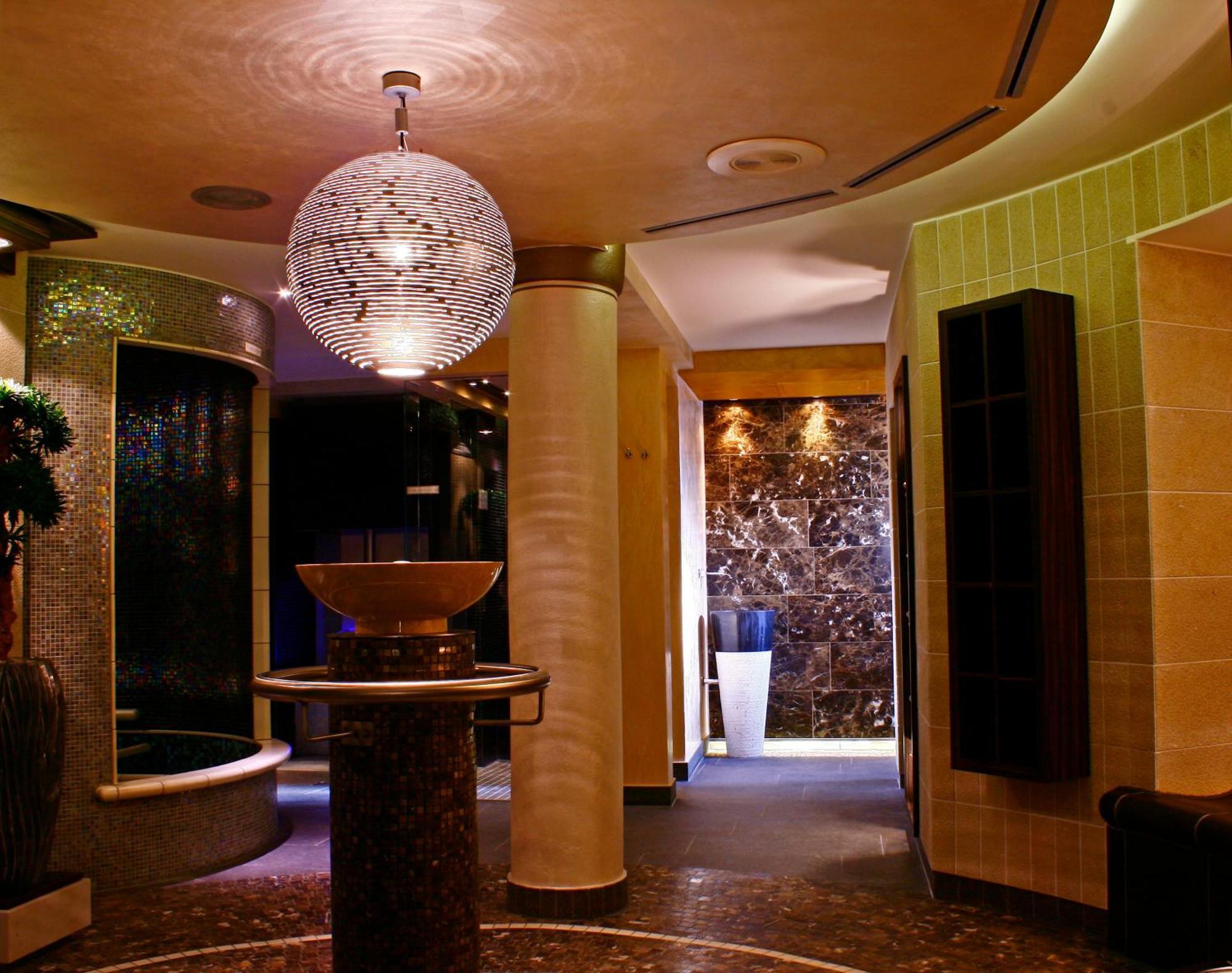Der Heidehof Conference & Spa Resort Gaimersheim Экстерьер фото