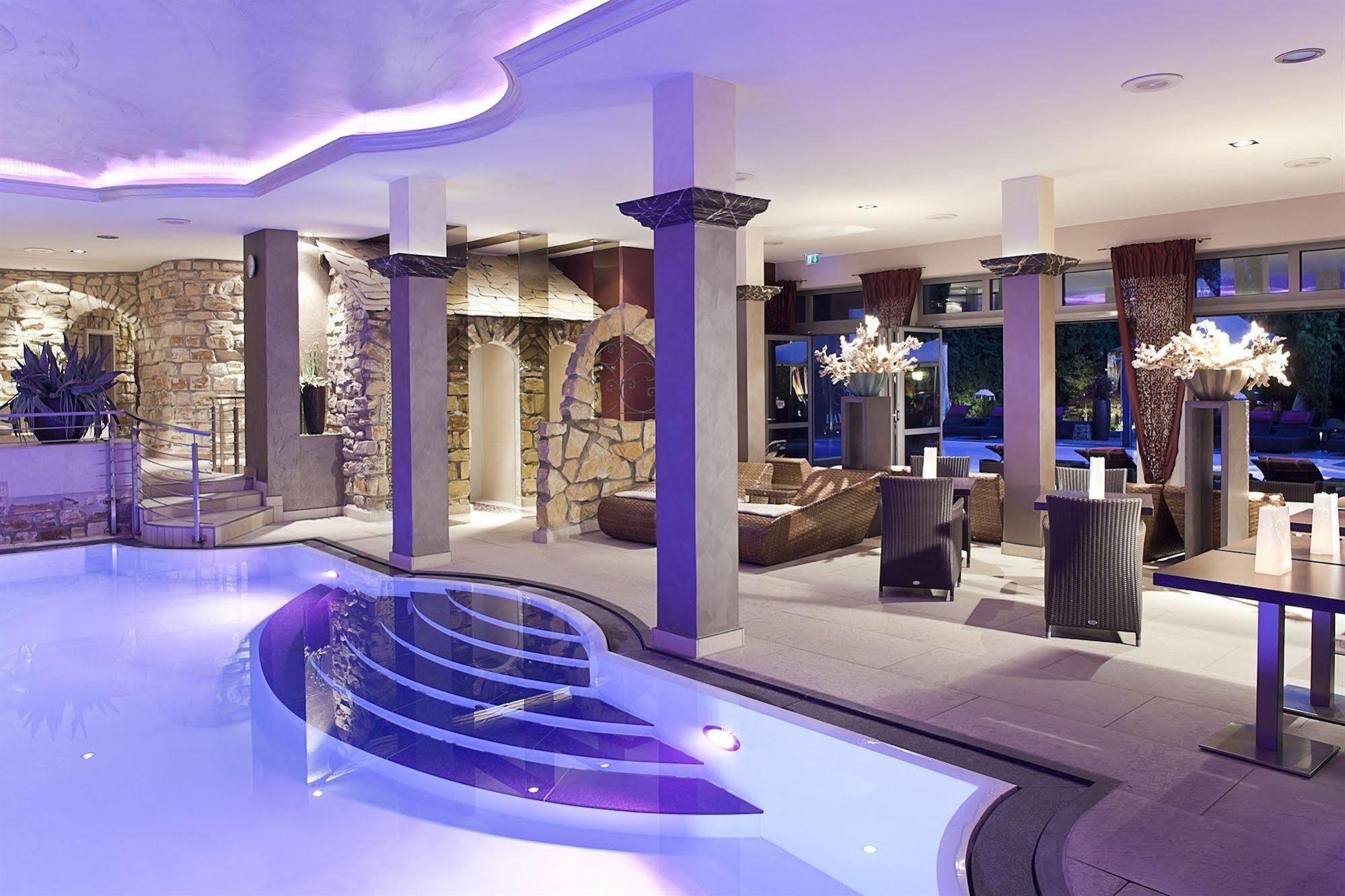 Der Heidehof Conference & Spa Resort Gaimersheim Экстерьер фото